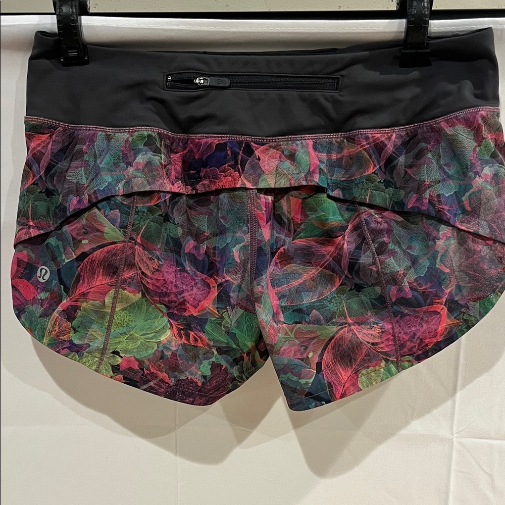lululemon Women's Speed Up 2.5 Low-Rise size 4